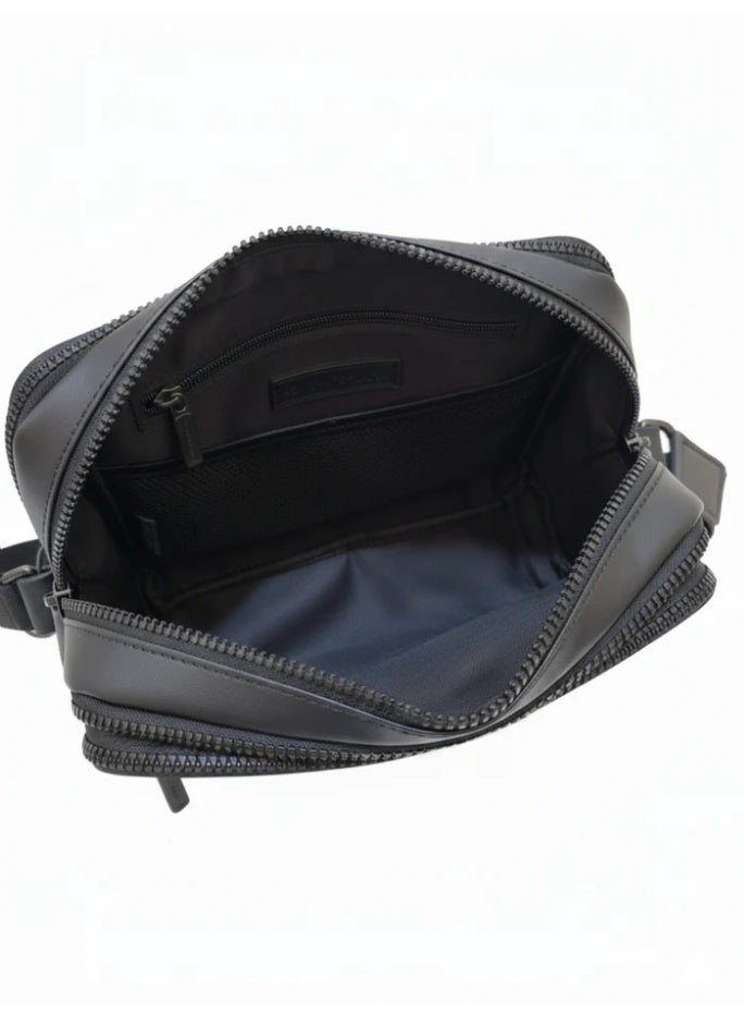 Calvin Klein Jeans Men’s Urban Nylon Reporter Bag – Navy & Black - Image 4